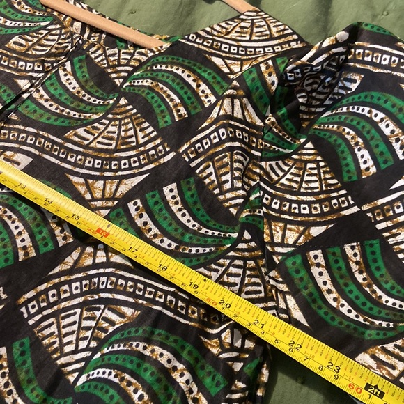 Patterned Dress - Picture 6 of 8